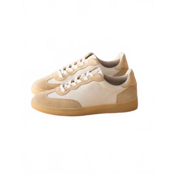 NEW BOBBIES women's bahia sneakers in off white/ iridescent champagne - Picture 1 of 7